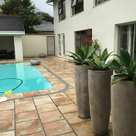 Four Pines Lodge Hermanus Εξωτερικό φωτογραφία