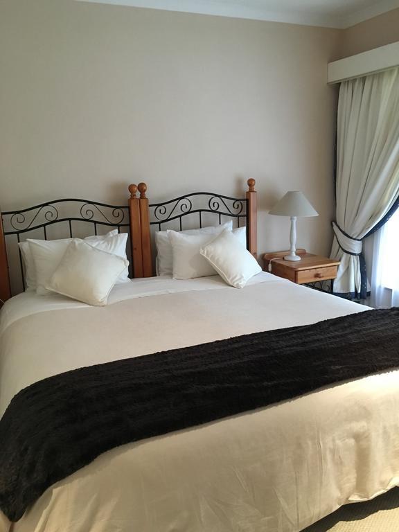Four Pines Lodge Hermanus Εξωτερικό φωτογραφία